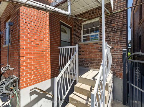 Photo 34 at 26 Earlscourt Avenue, Davenport, Toronto