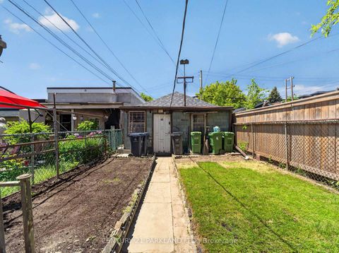 Photo 35 at 26 Earlscourt Avenue, Davenport, Toronto