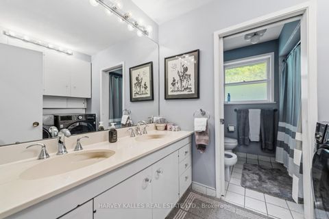 Photo 22 at 1 Vyner Road, Windfields, Toronto