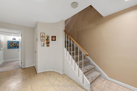 Photo 31 at 1 Vyner Road, Windfields, Toronto