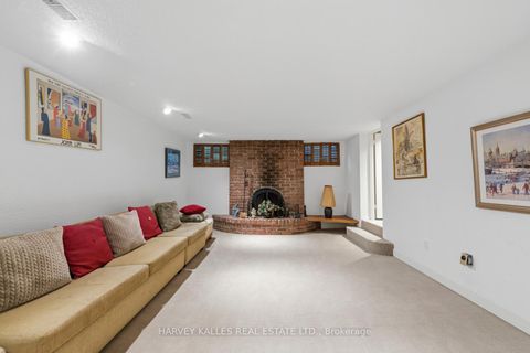 Photo 32 at 1 Vyner Road, Windfields, Toronto