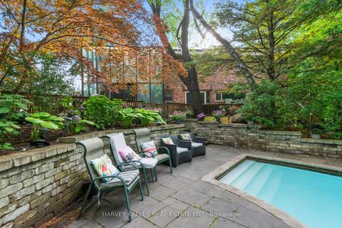 Photo 38 at 1 Vyner Road, Windfields, Toronto