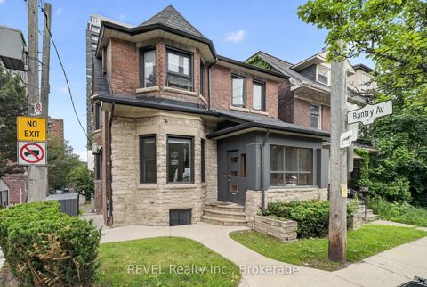 Photo 0 at 380 Spadina Road, Forest Hill South, Toronto