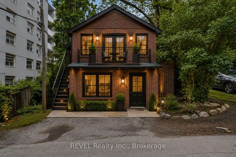 Photo 6 at 380 Spadina Road, Forest Hill South, Toronto