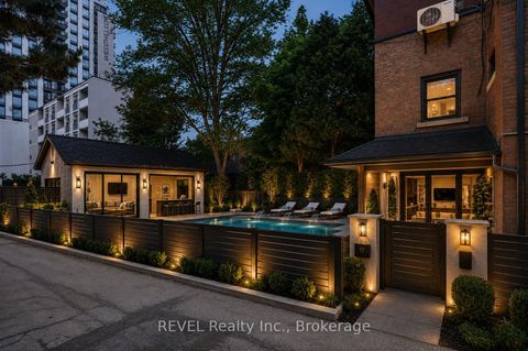 Photo 10 at 380 Spadina Road, Forest Hill South, Toronto