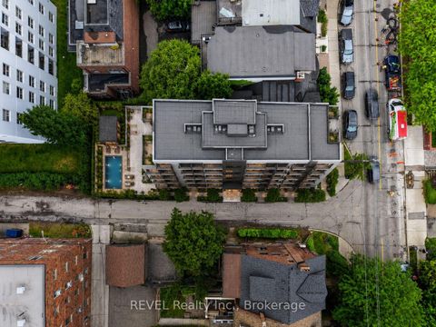 Photo 18 at 380 Spadina Road, Forest Hill South, Toronto