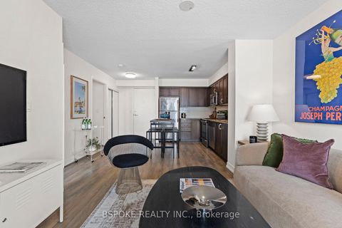 Photo 8 at 722 - 812 Lansdowne Avenue, Junction, Toronto