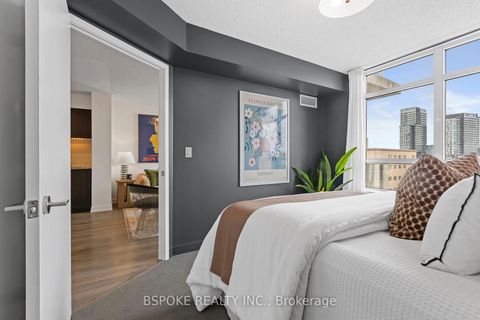 Photo 10 at 722 - 812 Lansdowne Avenue, Junction, Toronto