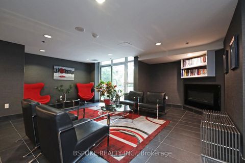 Photo 21 at 722 - 812 Lansdowne Avenue, Junction, Toronto