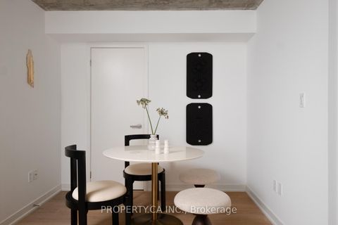 Photo 10 at 214 - 816 Lansdowne Avenue, Junction, Toronto