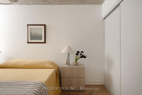 Photo 12 at 214 - 816 Lansdowne Avenue, Junction, Toronto