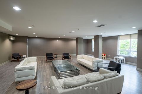 Photo 25 at 214 - 816 Lansdowne Avenue, Junction, Toronto