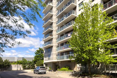 Photo 28 at 214 - 816 Lansdowne Avenue, Junction, Toronto