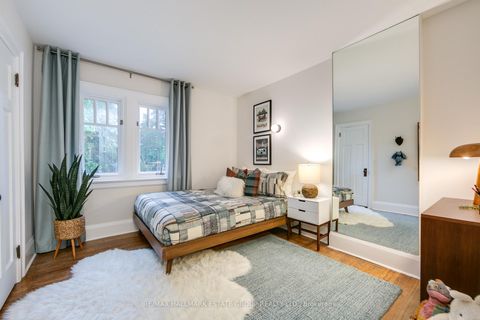 Photo 26 at 21 Cross Street, Weston, Toronto