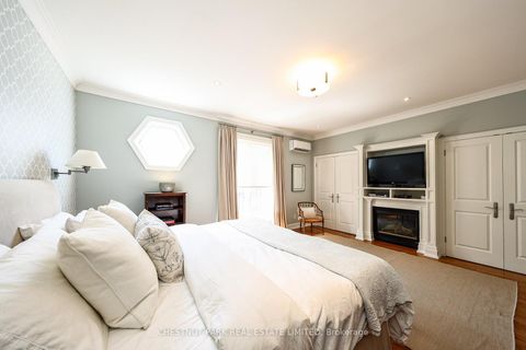 Photo 23 at 2c Tacoma Avenue, Moore Park, Toronto