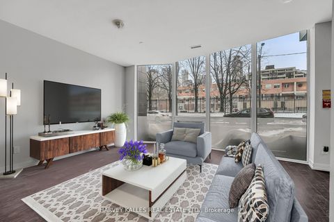 Photo 8 at TH5 - 85 Wood Street, Yonge Corridor, Toronto