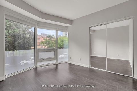 Photo 13 at TH5 - 85 Wood Street, Yonge Corridor, Toronto