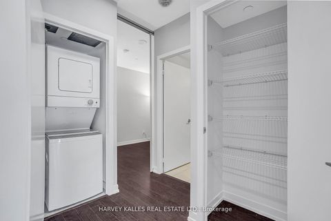 Photo 24 at TH5 - 85 Wood Street, Yonge Corridor, Toronto
