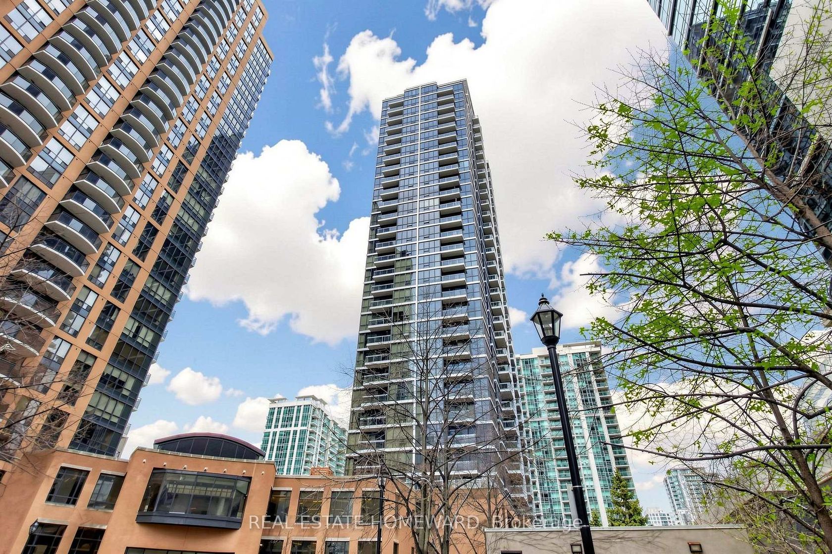 402 - 23 Sheppard Avenue E, Willowdale East, Toronto 