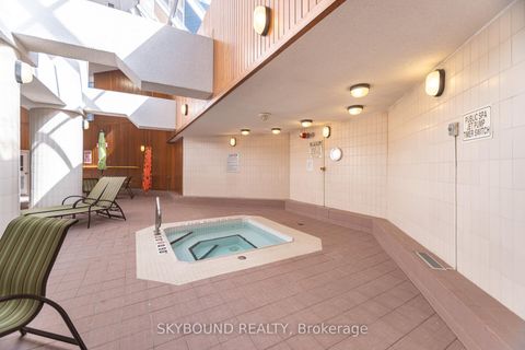 Photo 41 at 511 - 10 Kenneth Avenue, Willowdale East, Toronto