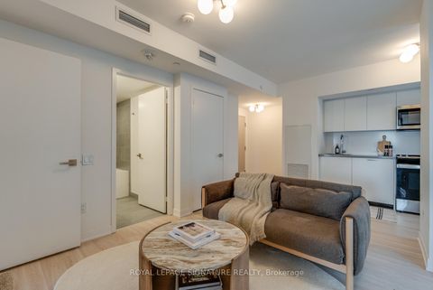 Photo 4 at 616 - 500 Wilson Avenue, Clanton Park, Toronto