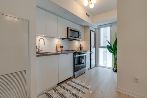 Photo 5 at 616 - 500 Wilson Avenue, Clanton Park, Toronto