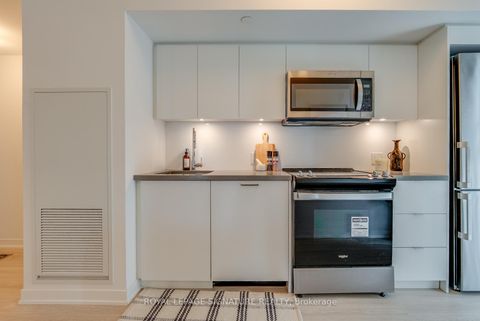 Photo 6 at 616 - 500 Wilson Avenue, Clanton Park, Toronto