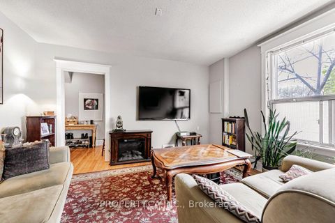 Photo 9 at 133 Drayton Avenue, Woodbine Corridor, Toronto