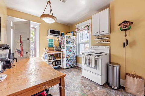 Photo 12 at 133 Drayton Avenue, Woodbine Corridor, Toronto