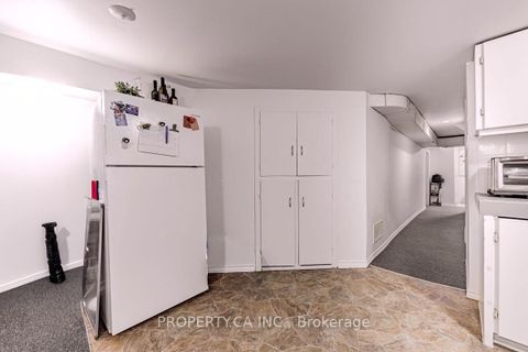 Photo 19 at 133 Drayton Avenue, Woodbine Corridor, Toronto