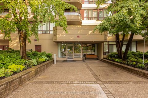 Photo 1 at 1204 - 91 Townsgate Drive, Yorkhill, Vaughan