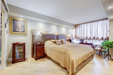 Photo 27 at 1204 - 91 Townsgate Drive, Yorkhill, Vaughan