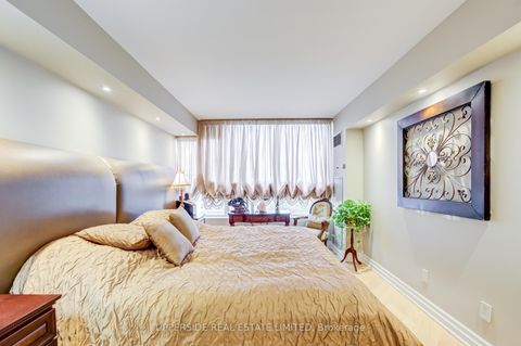 Photo 30 at 1204 - 91 Townsgate Drive, Yorkhill, Vaughan