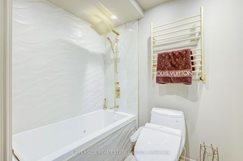 Photo 33 at 1204 - 91 Townsgate Drive, Yorkhill, Vaughan