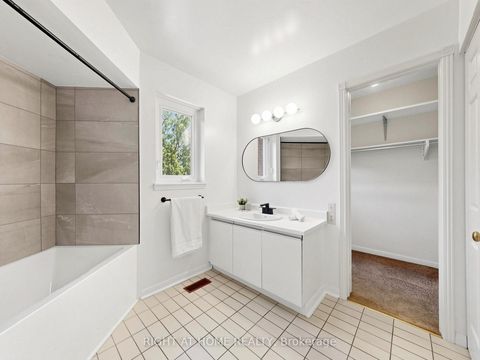 Photo 24 at 14 - 20 Budgell Terrace, Swansea, Toronto