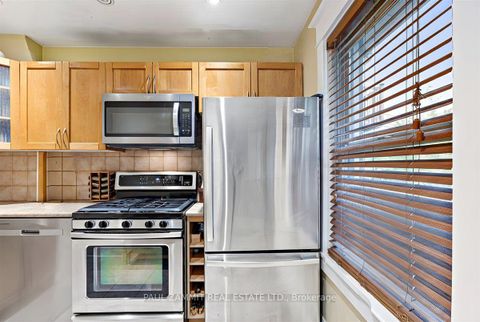 Photo 9 at 4 Binswood Avenue, East York, Toronto