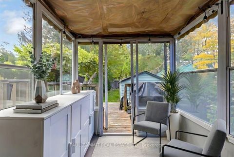 Photo 19 at 4 Binswood Avenue, East York, Toronto