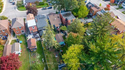 Photo 29 at 4 Binswood Avenue, East York, Toronto
