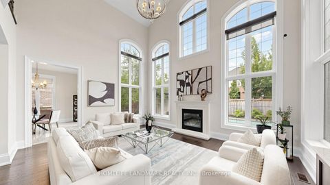 Photo 11 at 49 Langdon Drive, King City, King