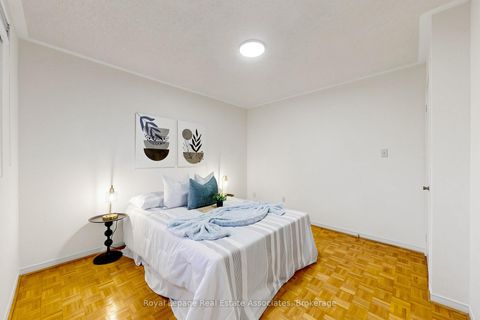 Photo 38 at 9 Kingsplate Crescent, Clairville, Toronto