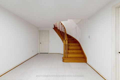 Photo 44 at 9 Kingsplate Crescent, Clairville, Toronto