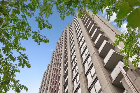 Photo 2 at 703 - 85 Bloor Street E, Yonge Corridor, Toronto