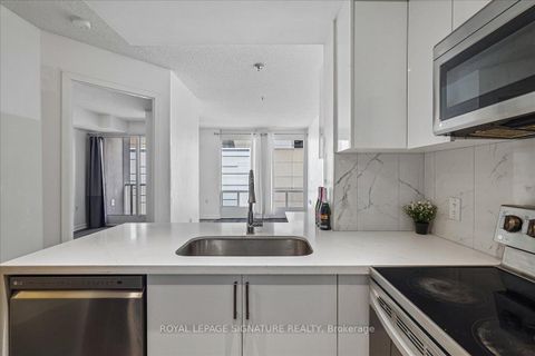 Photo 13 at 703 - 85 Bloor Street E, Yonge Corridor, Toronto