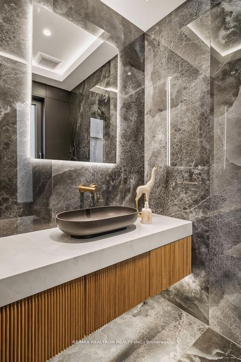 Photo 14 at 107 Elmwood Avenue, Willowdale East, Toronto
