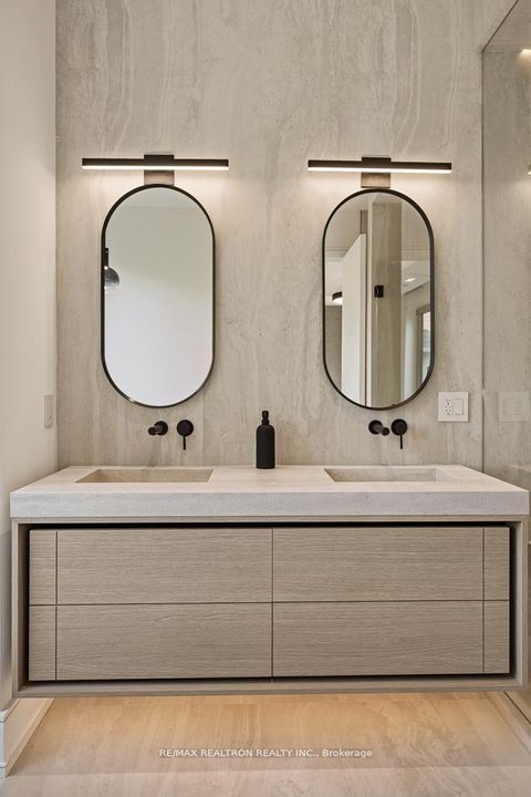Photo 19 at 107 Elmwood Avenue, Willowdale East, Toronto