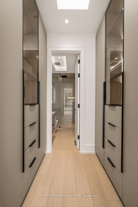 Photo 25 at 107 Elmwood Avenue, Willowdale East, Toronto