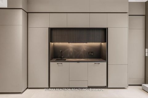 Photo 35 at 107 Elmwood Avenue, Willowdale East, Toronto