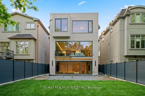 Photo 40 at 107 Elmwood Avenue, Willowdale East, Toronto