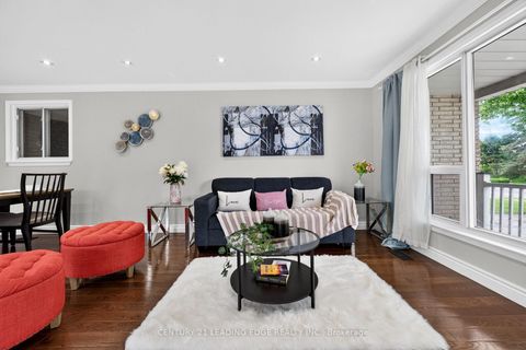 Photo 12 at 4012 Ellesmere Road, Highland Creek, Toronto