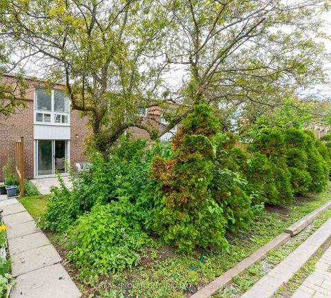 Photo 0 at 15 - 10 Leith Hill Road, Don Valley Village, Toronto